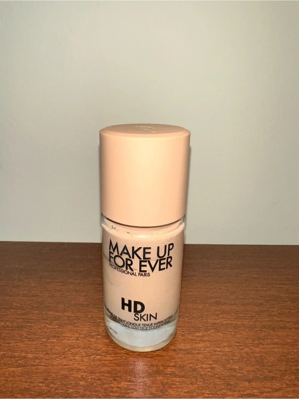 MAKE UP FOR EVER HD Skin Foundation 30ml/1fl. Oz Shade 2N22